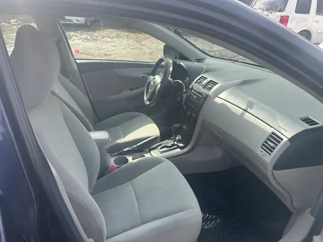2011 TOYOTA COROLLA - Photo 5