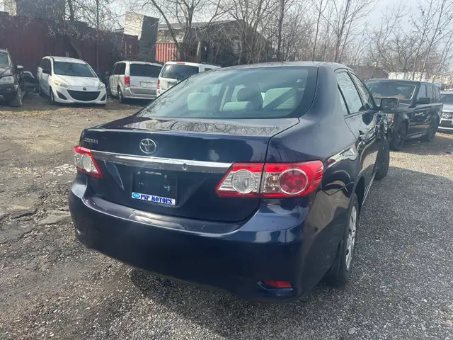 2011 TOYOTA COROLLA - Photo 10
