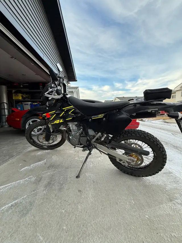 Suzuki 400 dual sport dirt bike - Photo 4
