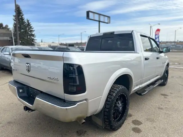 2016 RAM 1500 OUTDOORSMAN – 5.7L HEMI V8 – 4X4- ACCIDENT FREE - Photo 6