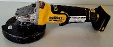 20V DeWalt 5-1/2' Grinder DCG410 (31566702)5