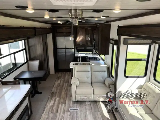 2022 Dutchmen RV Yukon 399ML - Photo 22