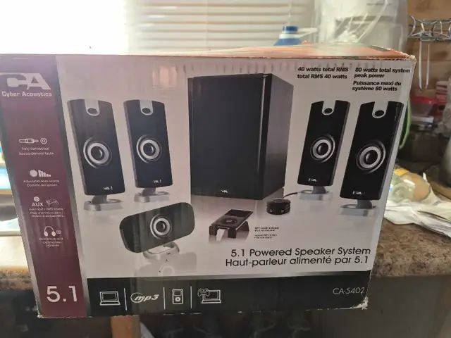 COMPUTER SPEAKERS