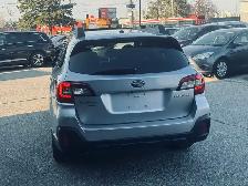2018 Subaru Outback 2.5i Touring - Photo 4