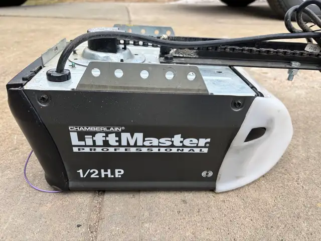 7’ Garage Door Opener