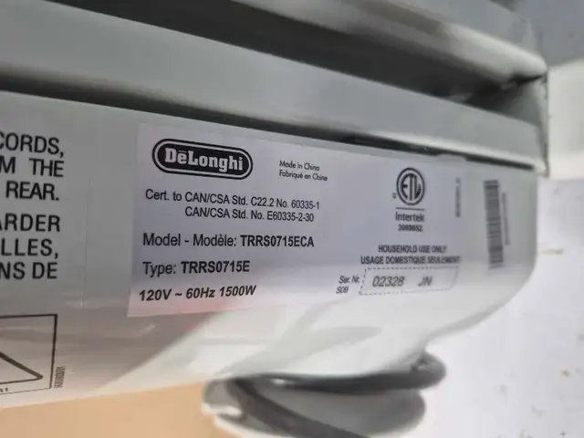 DeLonghi oil filled space heater - Photo 3