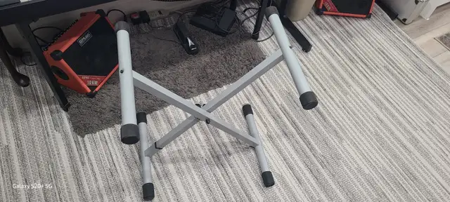 keyboard stand, folding, portable, Great Deal $40 - Photo 6
