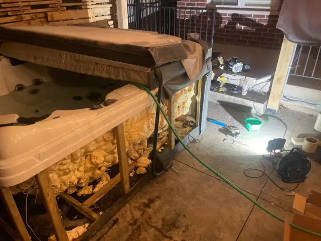 Hot Tub & Swim Spa Repairs 289-933-0693