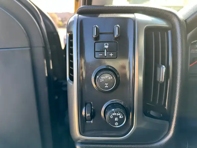 2019 CHEVROLET SILVERADO 1500 LD LT Z71 4X4 5.3L V8 CERTIFIED - Photo 20