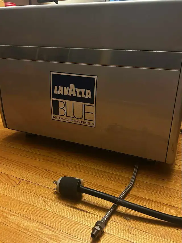 LAVAZZA BLUE LB4712 commercial espresso / coffee maker - Photo 2