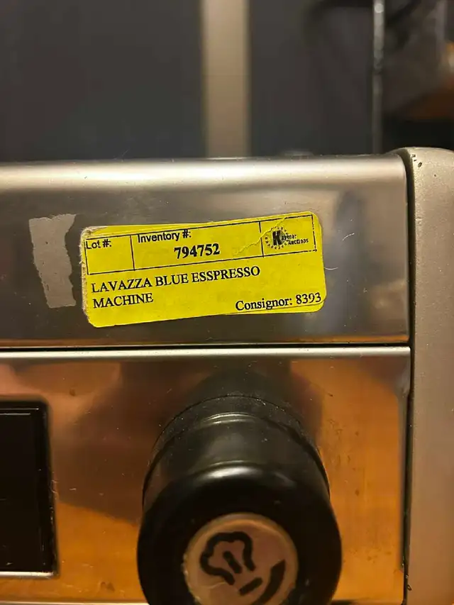 LAVAZZA BLUE LB4712 commercial espresso / coffee maker - Photo 3