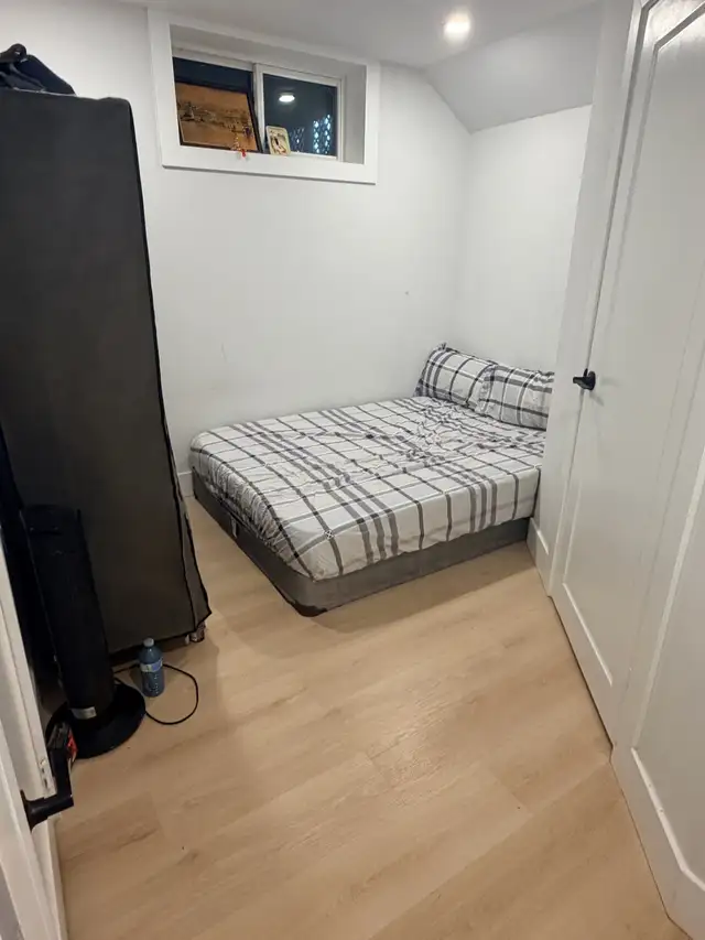 Private Furnished Room for rent - Photo 6