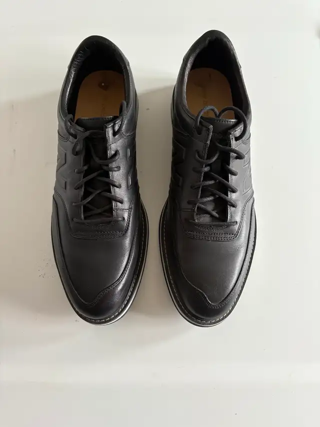 New Balance shoes - Photo 2