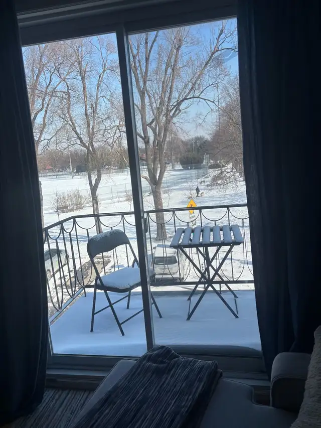 Beau 41/2 a Rosemont face au parc Beaubien