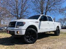 2013 F-150 FX4 CREW 5L LOW KMS LIFT CERTIFIED