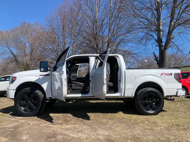 2013 F-150 FX4 CREW 5L LOW KMS LIFT CERTIFIED - Photo 5