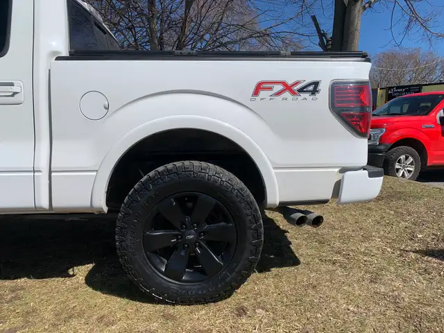 2013 F-150 FX4 CREW 5L LOW KMS LIFT CERTIFIED - Photo 6