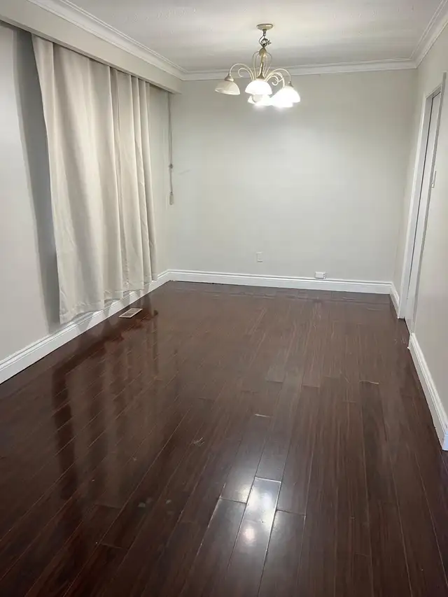 3 Bedroom House - Markham Rd & Lawrence E, Toronto - Photo 9