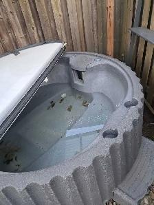 CDS Hot Tub