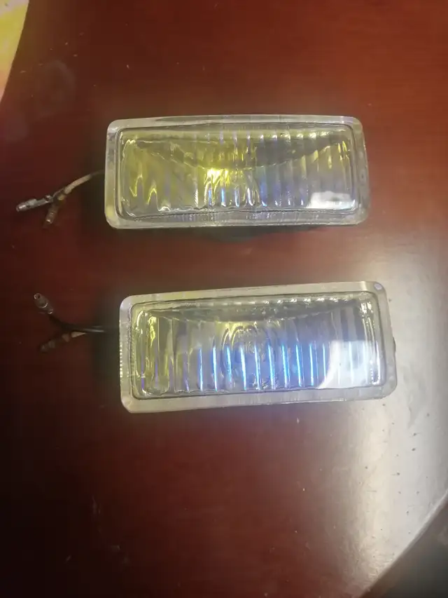 Fog lights for a car