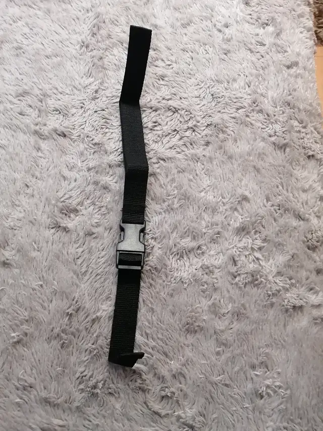 Clips $2 each - Photo 2