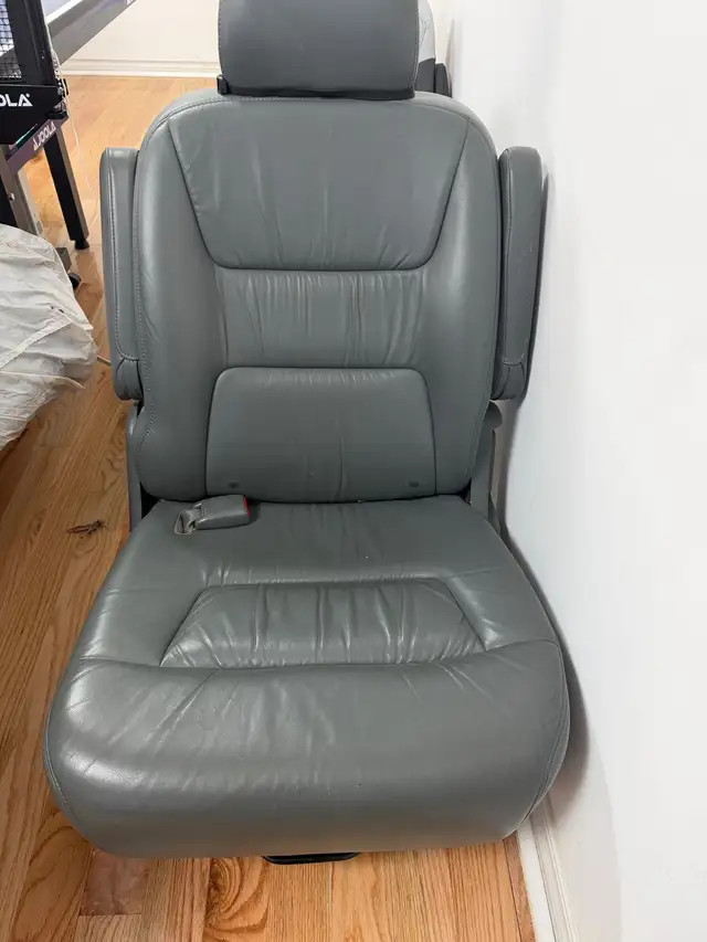 Leather seat Honda Odyssye 2004 perfectly! - Photo 2