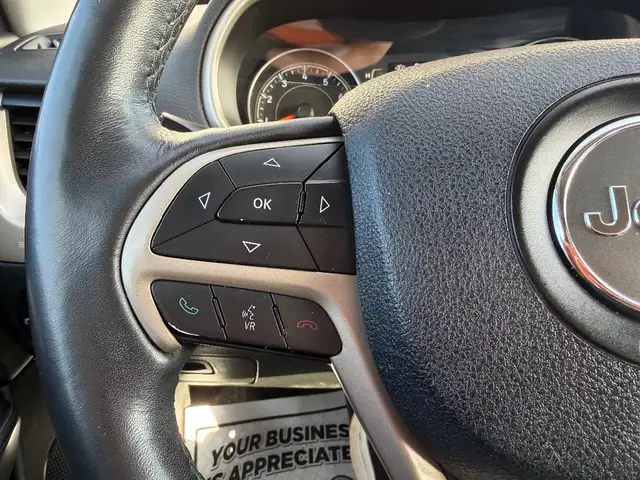 2015 Jeep CHEROKEE - Photo 23