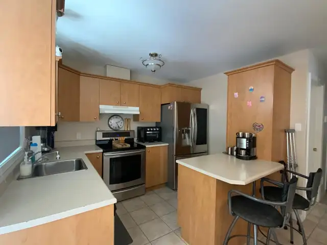 4 1/2 garage chauffé-1 er étage-peint-juin - Photo 3