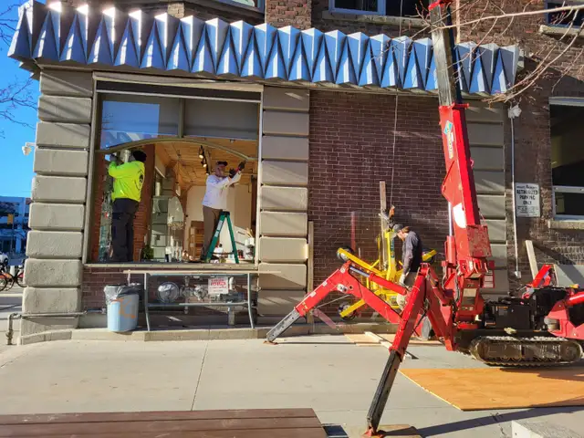 Shop Workers,  Installers,  Service Tech's Needed. - Photo 4