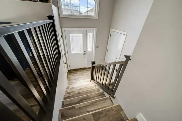 Coalhurst Home For Sale | 5 Bedroom - Photo 6