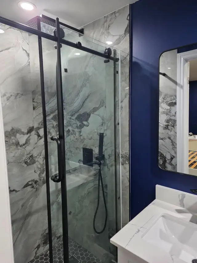 Summer Sublet - Spacious 4 Bedroom  4 Bathrooms Townhouse - Photo 2