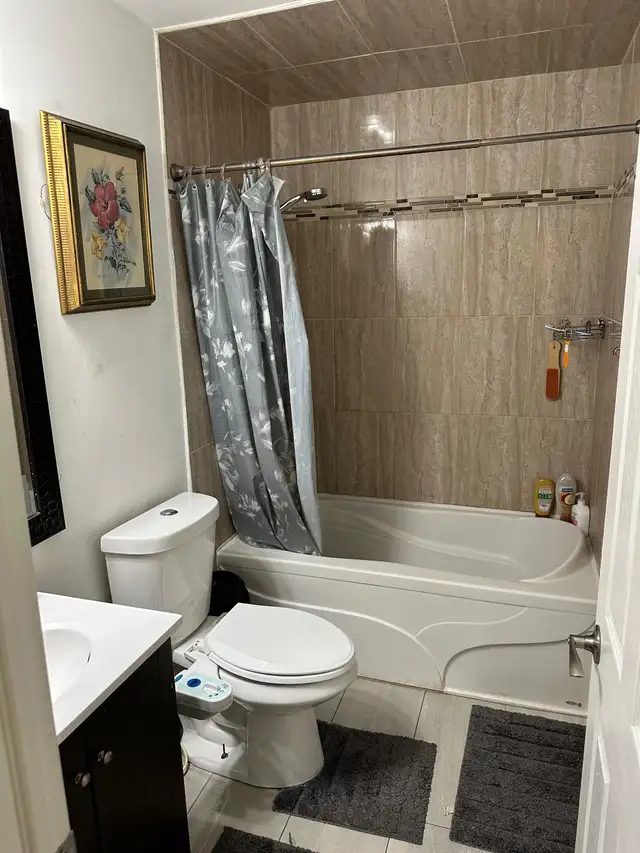 3 Bedrooms House, Rent, Brampton - Photo 8