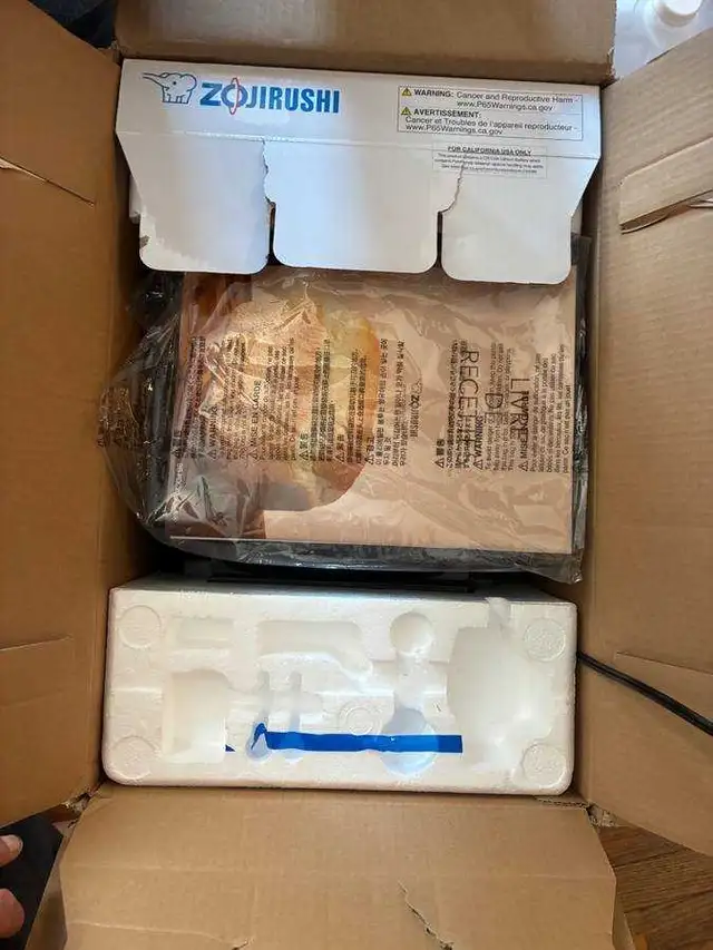 Zojirushi Home Bakery Virtuoso P Bread Machine – USED (Like Ne