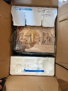 Zojirushi Home Bakery Virtuoso P Bread Machine – USED (Like Ne