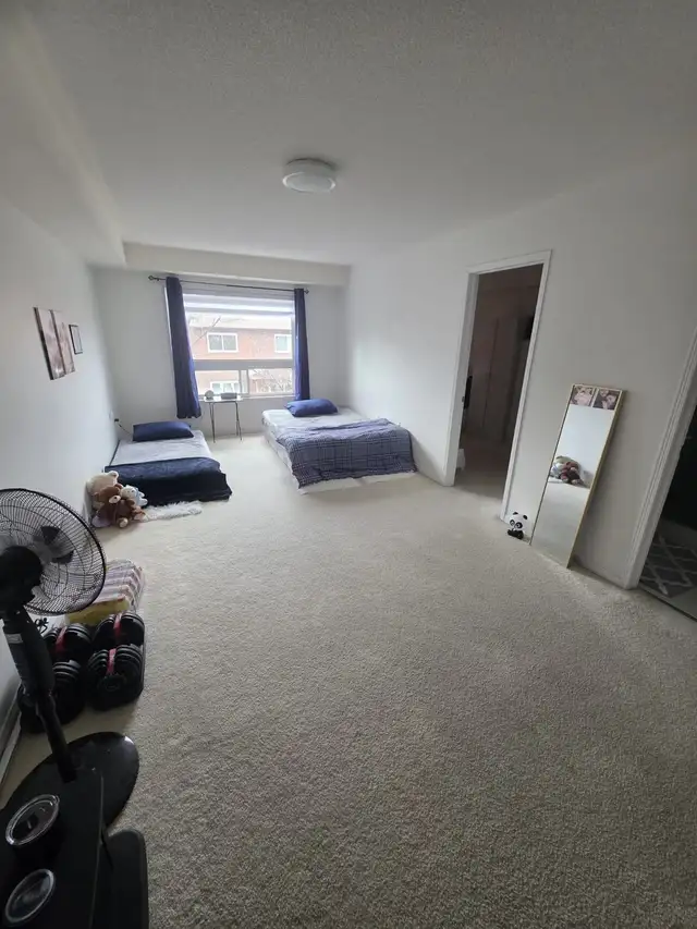 2 bedrooms 1bathroom for rent in Scarborough $1700 - Photo 2