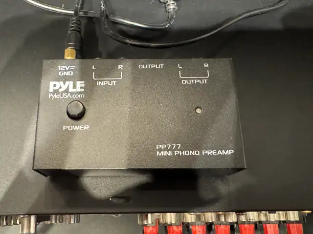 Home Theater W/ Receiver, CD Player & JBL 5.1 Speaker - Photo 3