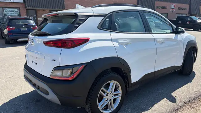 2023 Hyundai Kona Essential - Photo 4