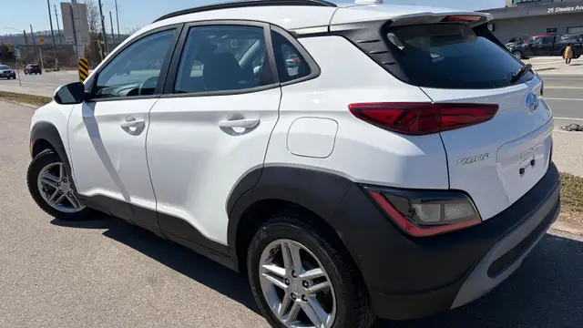 2023 Hyundai Kona Essential - Photo 6
