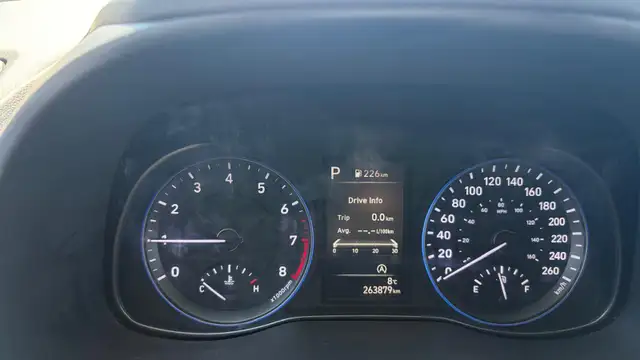 2023 Hyundai Kona Essential - Photo 10