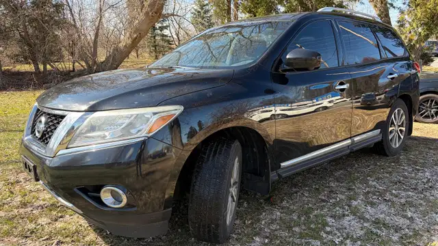 2015 Nissan Pathfinder S - Photo 3