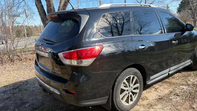 2015 Nissan Pathfinder S - Photo 4