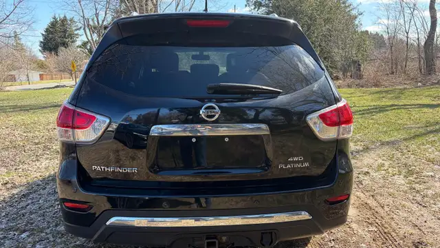 2015 Nissan Pathfinder S - Photo 5