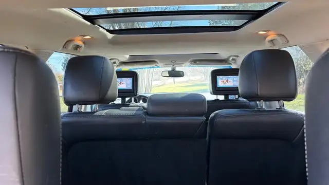 2015 Nissan Pathfinder S - Photo 8