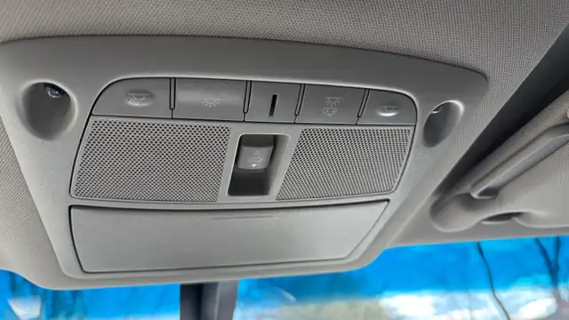 2015 Nissan Pathfinder S - Photo 19