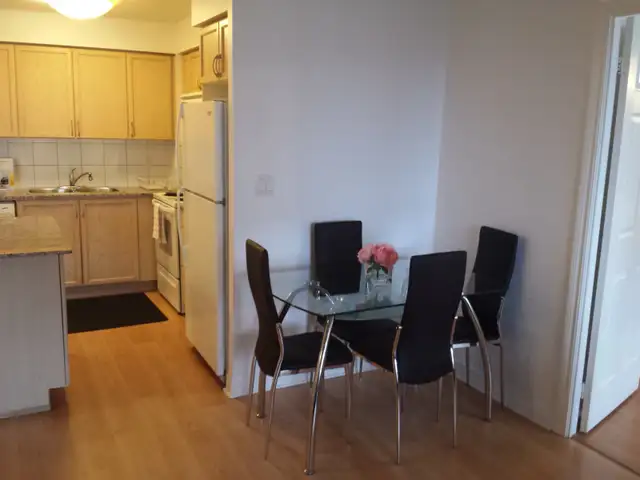 2 BEDROOMS DEN CLOSEST - SQ1 MALL, VIEW FURNISHED CANDO S/L RENT - Photo 12