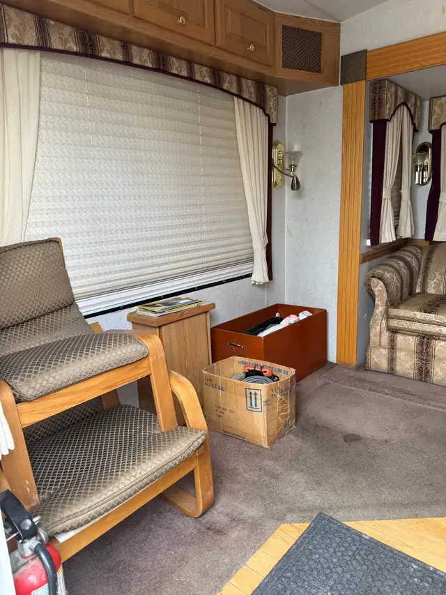 2000 Ford 7.3L Diesel- 2003 Glendale Titanium Fifth Wheel - Photo 5