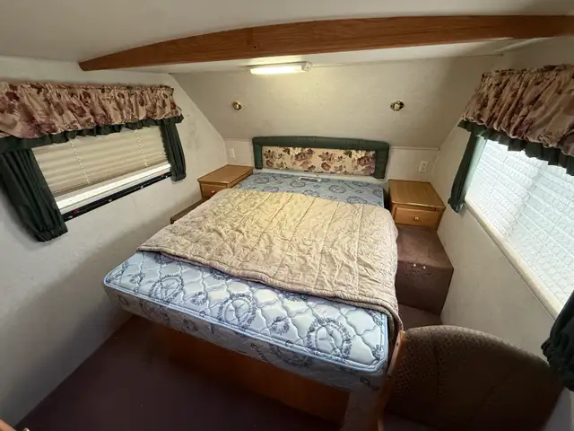 2000 Ford 7.3L Diesel- 2003 Glendale Titanium Fifth Wheel - Photo 8