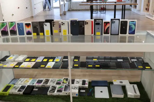 Phones for Sale - HAT PHONES- ️ 1 Year Warranty