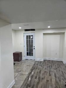 basement for rent - Photo 4