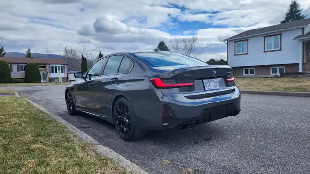 2025 BMW m340i Premium   m adaptive suspension - Photo 4